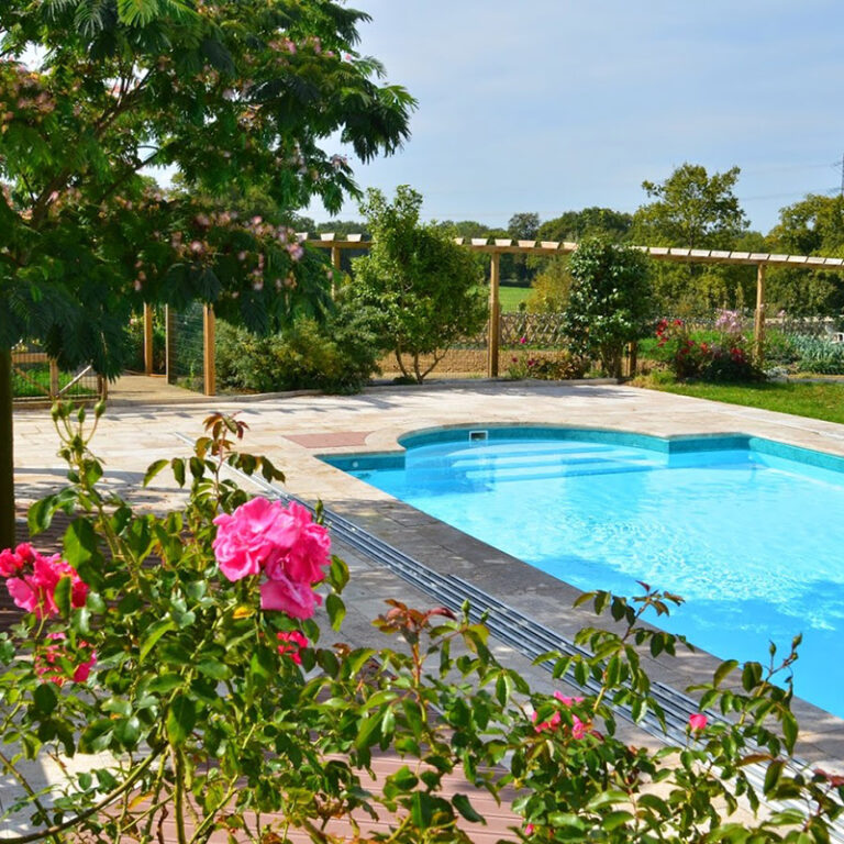 Maintenance de piscine en Bretagne