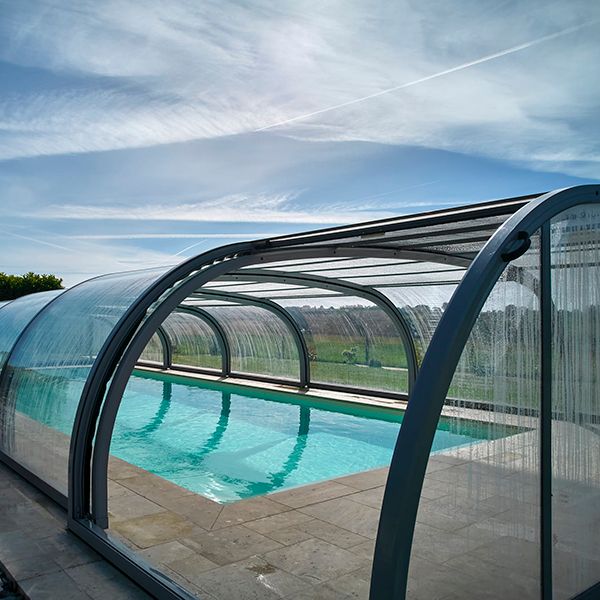 Abri mi-haut avec ouverture - Bonheur Piscines