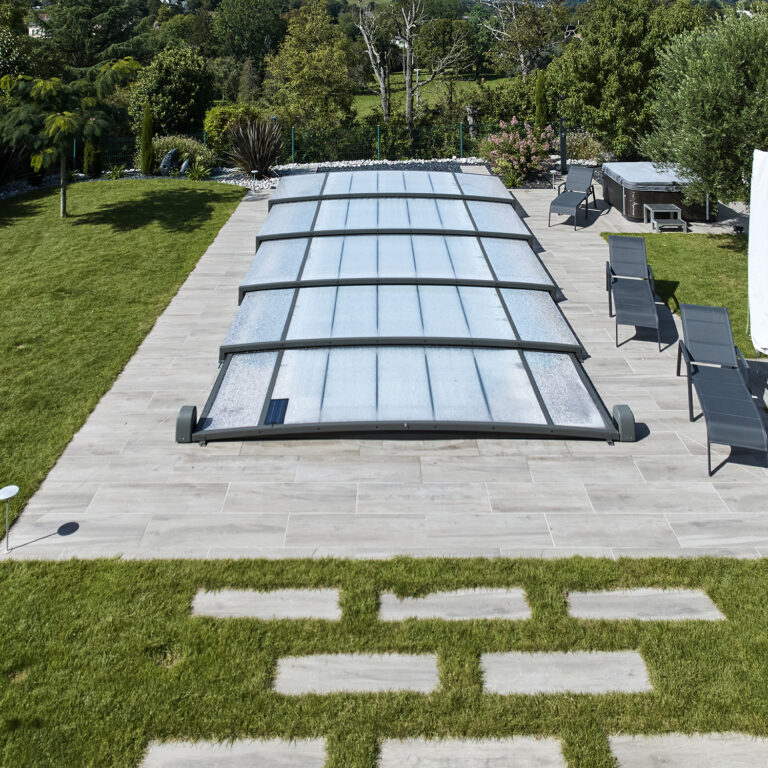 Abri piscine coulissant sur mesure