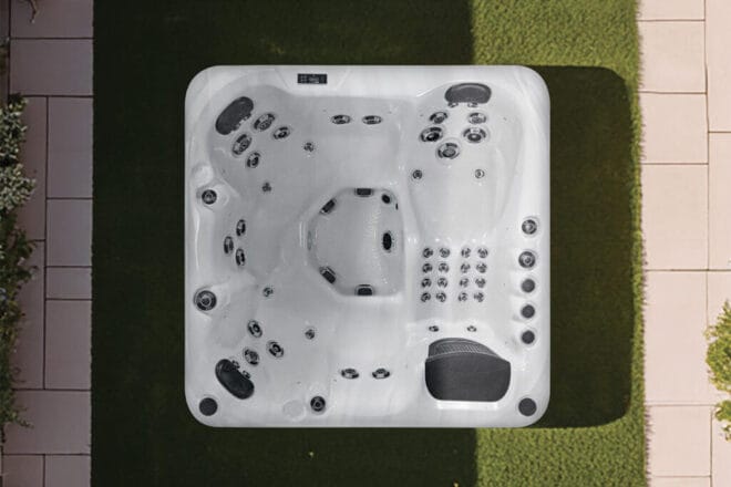 Spa REFRESH - Gamme DELUXE - PLATINUM SPAS